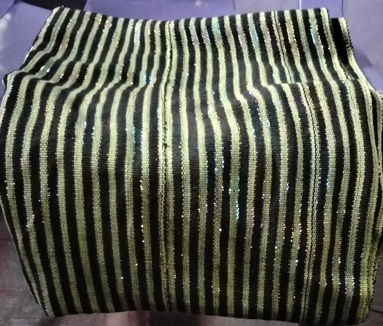 Aso ofi (gele)